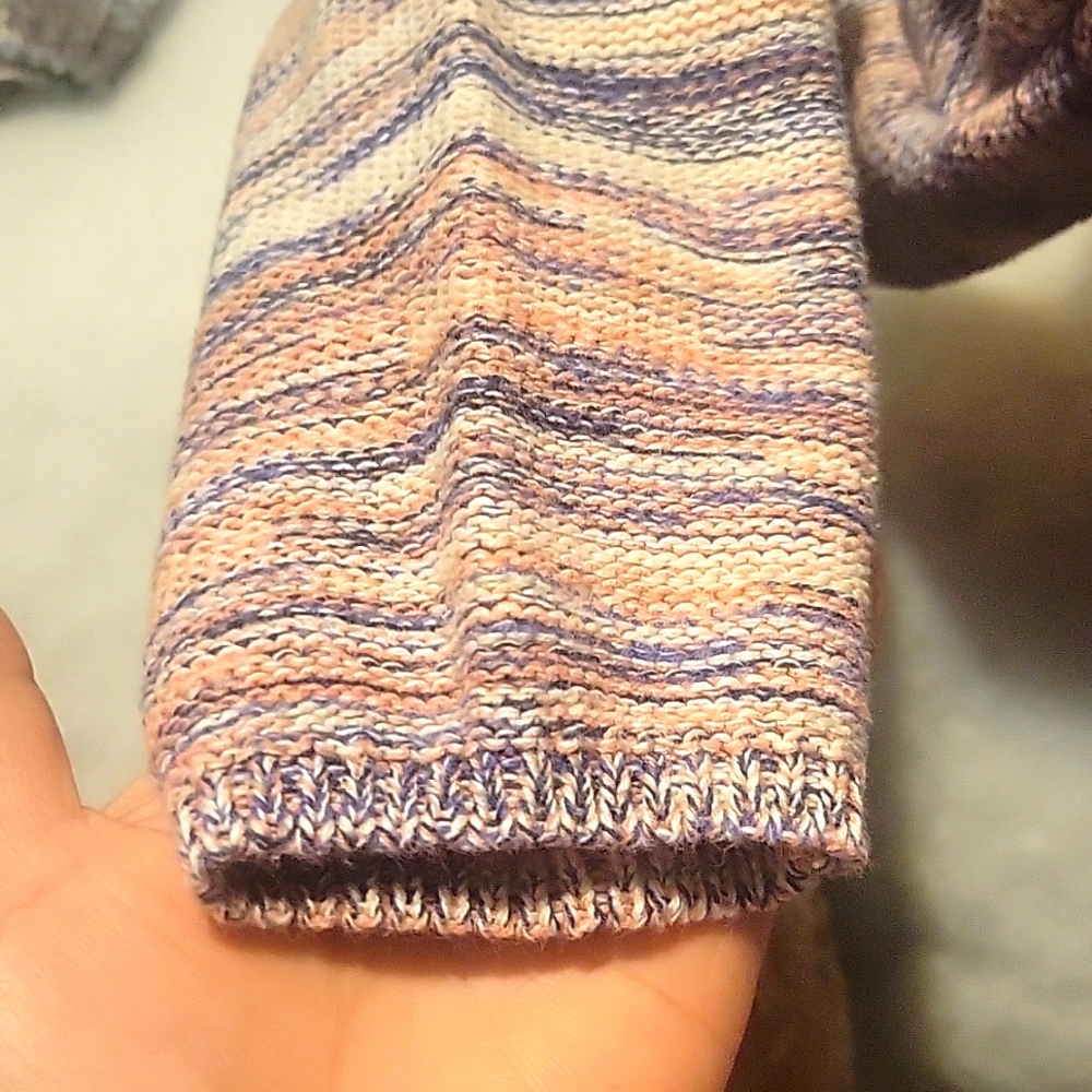 American Rag  Pullover Sweater Small - Picture 4 of 6